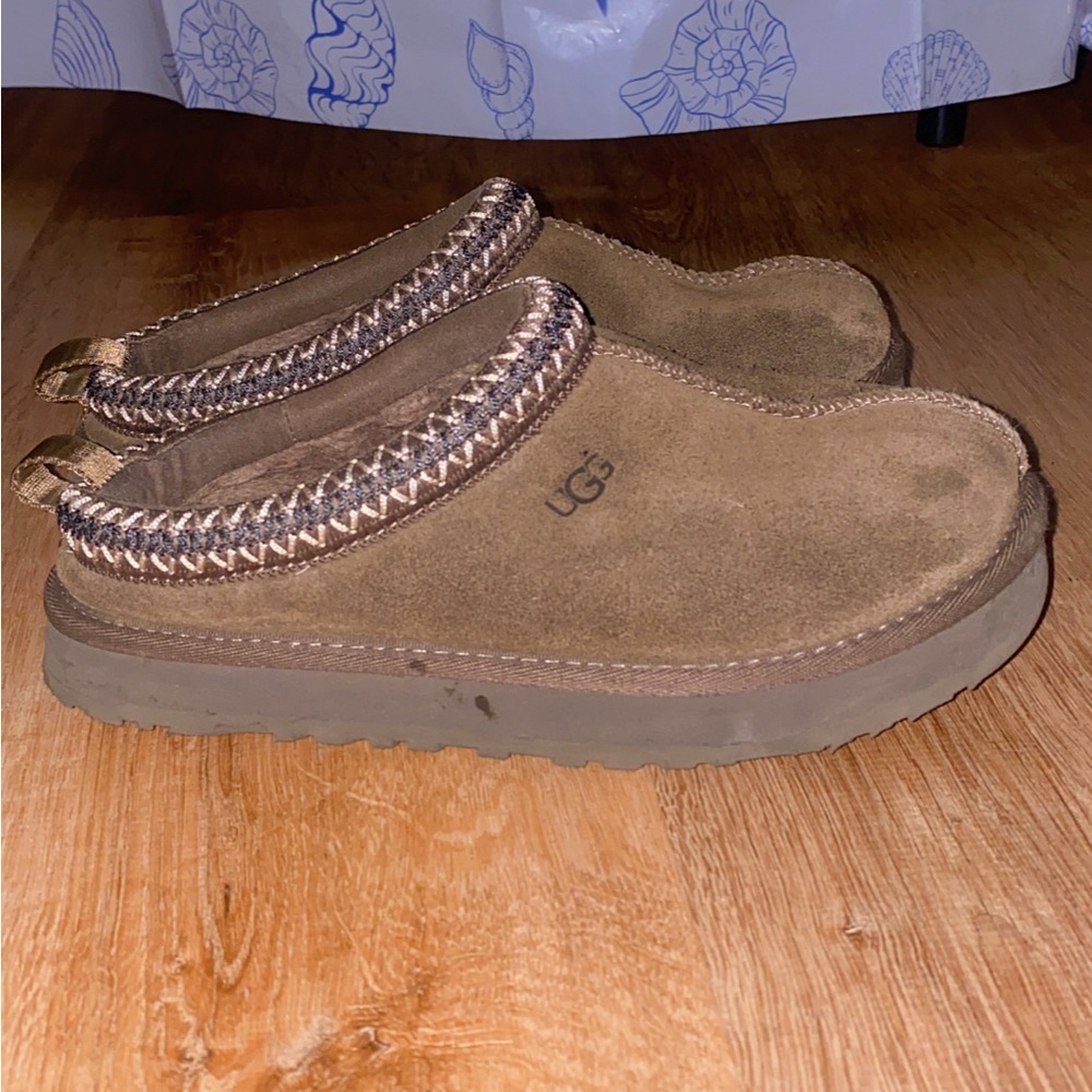 ***SOLD*** UGG KIDS Chestnut Brown Suede Slip-On Braided Trim Mules